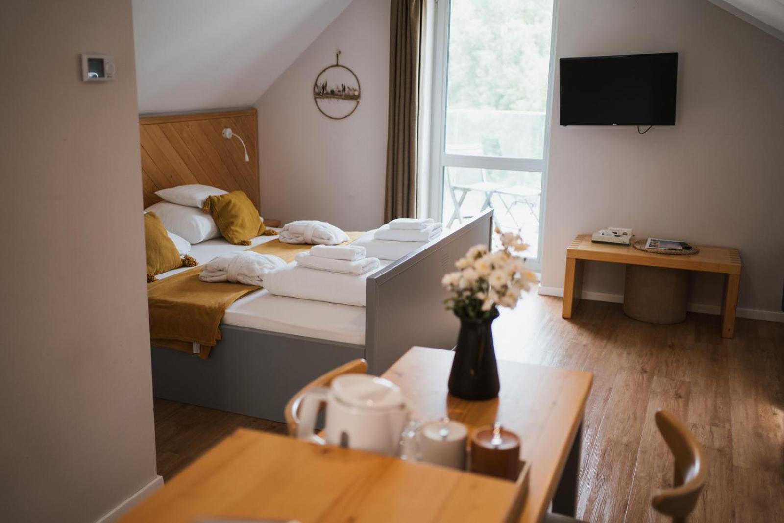 Tornacos Hotel - Гедькив Екстер'єр фото